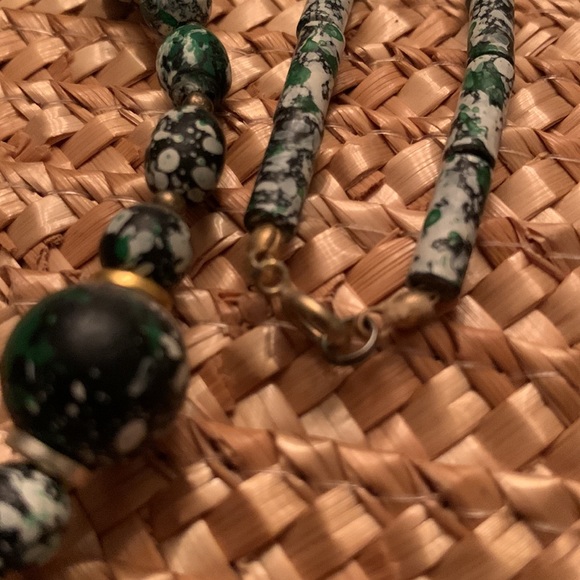 Vintage Necklace beads and brass - Picture 3 of 3